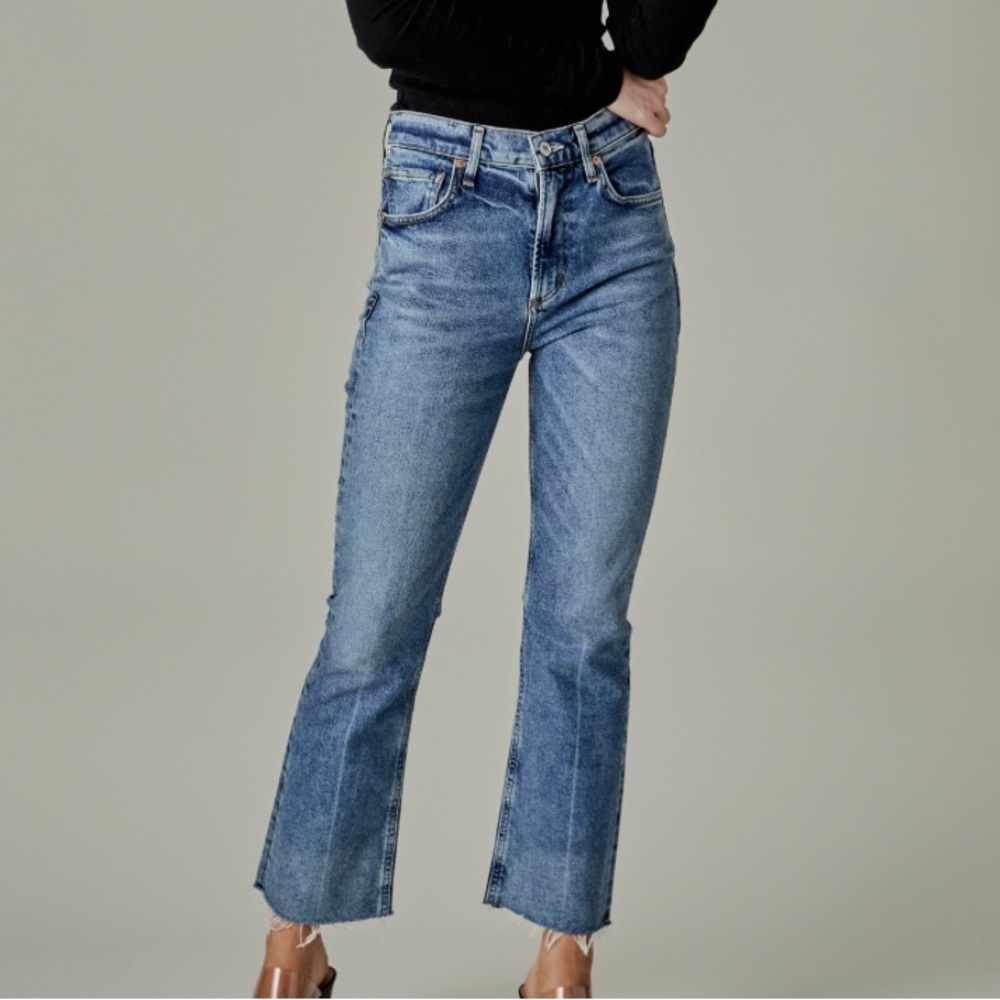 Citizens of Humanity Isola Cropped Boot Flared Jeans in Ascent Size 25